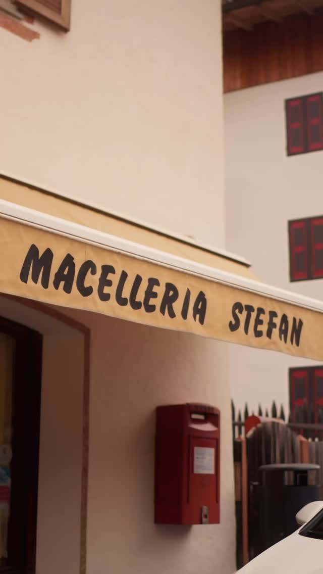 🇩🇪 Die Butchers of Southtyrol stellen sich vor: Zu Besuch bei der Metzgerei Stefan in Seis am Schnern 🥩

🇮🇹 I Butchers of Southtyrol si presentano: In visita dalla Macelleria Stefan a Siusi allo Sciliar 🥩
 
#butchersofsouthtyrol #bbq #meat #handwerk #artistry metzgersüdtirol bettertogether