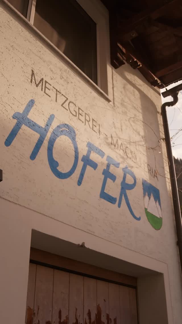 🇩🇪 Die Butchers of Southtyrol stellen sich vor: Zu Besuch bei der Metzgerei Hofer in Moos in Passeier 🥩

🇮🇹 I Butchers of Southtyrol si presentano: In visita dalla Macelleria Hofer a Moso in Passiria 🥩
 
#butchersofsouthtyrol #bbq #meat #handwerk #artistry metzgersüdtirol bettertogether