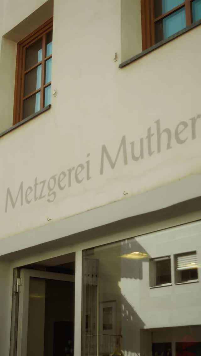 🇩🇪 Die Butchers of Southtyrol stellen sich vor: Zu Besuch bei der Metzgerei Muther in Laas 🥩

🇮🇹 I Butchers of Southtyrol si presentano: In visita dalla Macelleria Muther a Lasa 🥩
 
#butchersofsouthtyrol #bbq #meat #handwerk #artistry metzgersüdtirol bettertogether